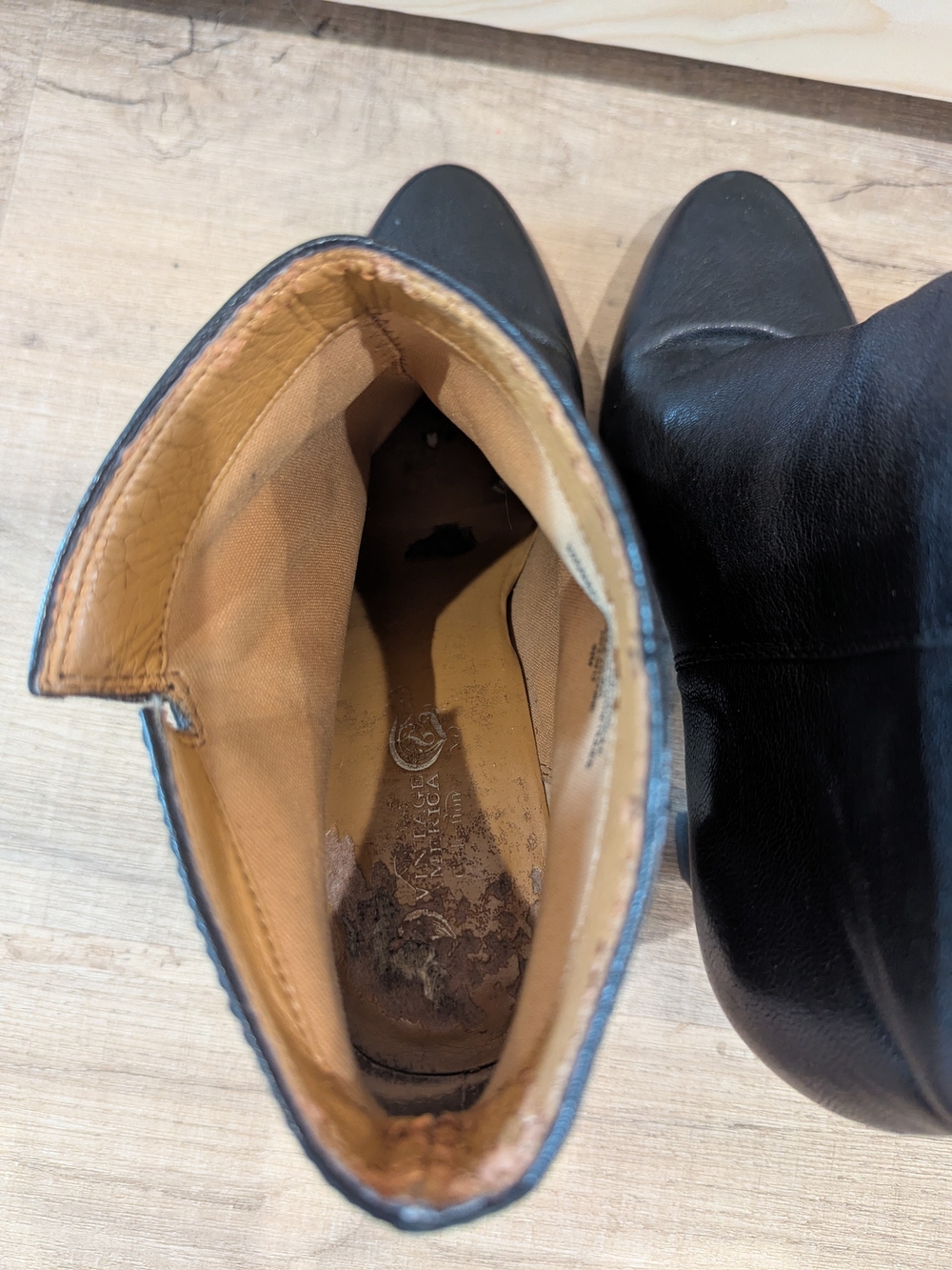 Vintage American Collection Nine West Genuine Leather Black Ankle Booties - Picture 6 of 8
